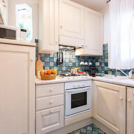 Holiday home Zeus 6 *